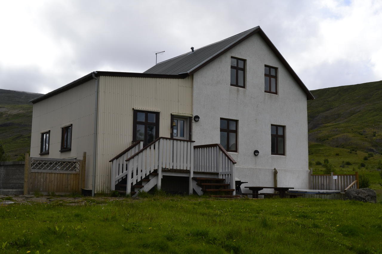 Guesthouse Gamli Baer Húsafell 외부 사진